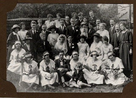 Wedding of Martha Agnes (Miff) SHERWOOD to Henry (Harry) Martin KING 1923